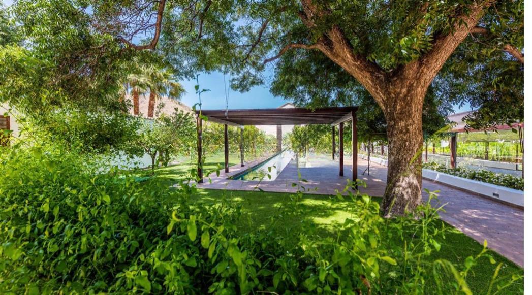 Cortijo Andaluz Dona Adela Guest House Almeria Exterior photo